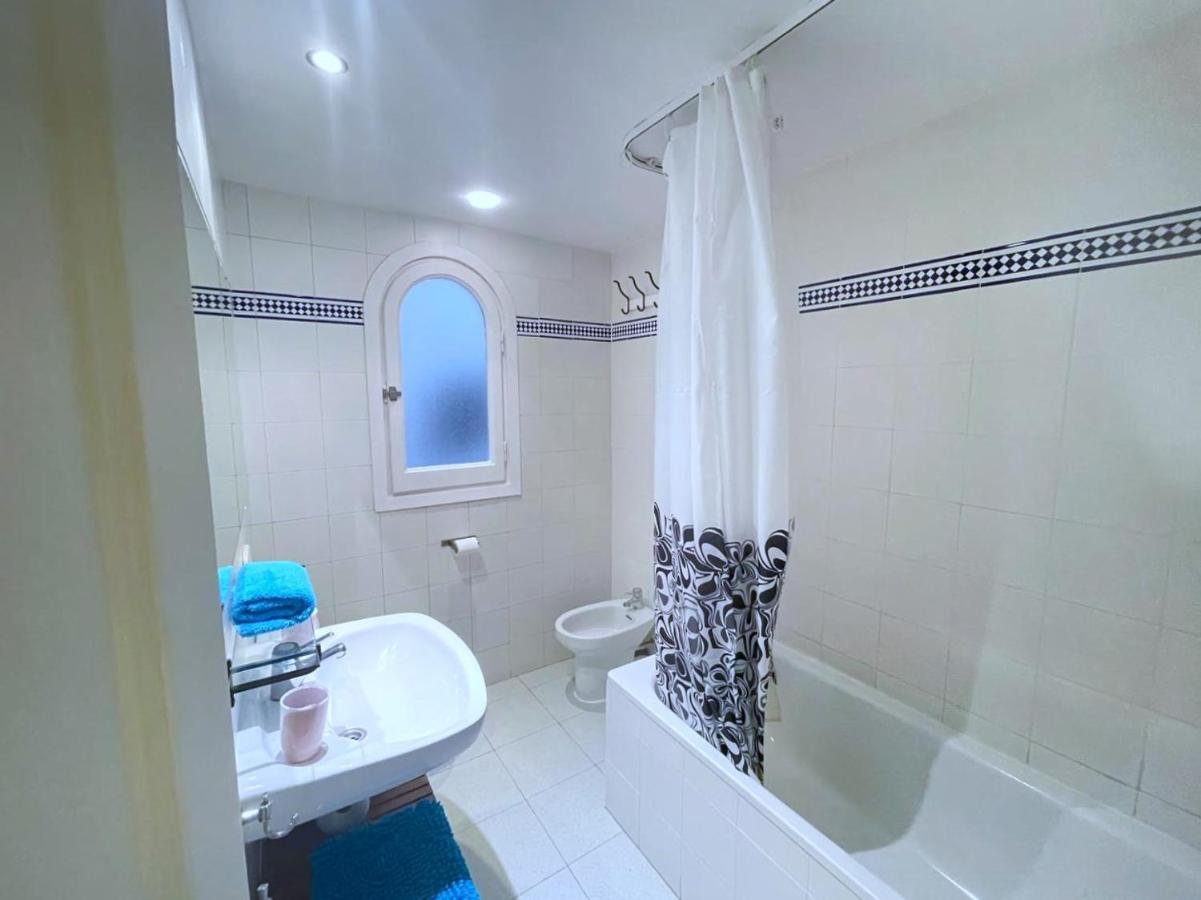 Villarroel Habitacionesバルセロナ エクステリア 写真